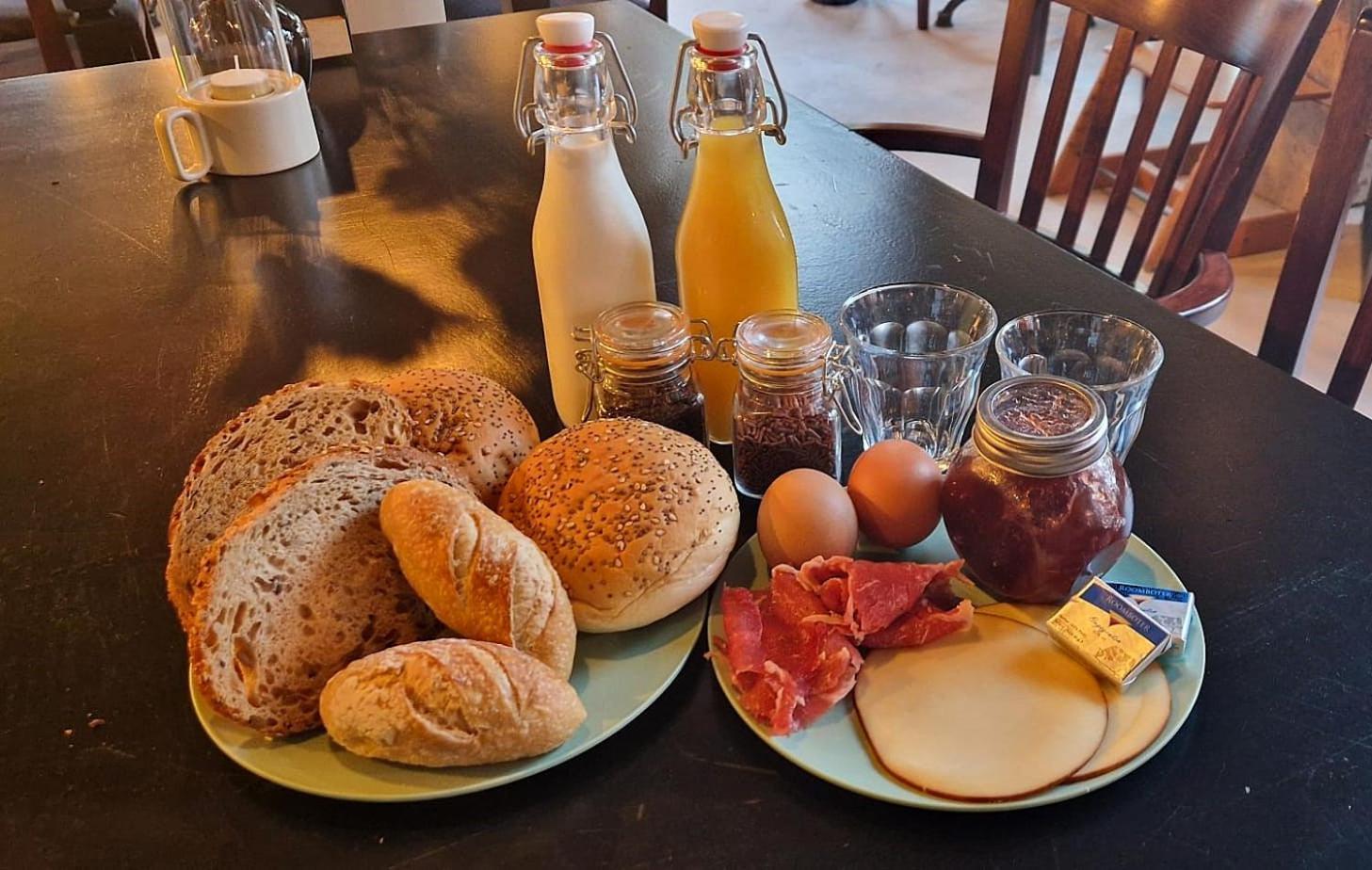 Hike & Bike Hotel Noordwolde  Eksteriør billede