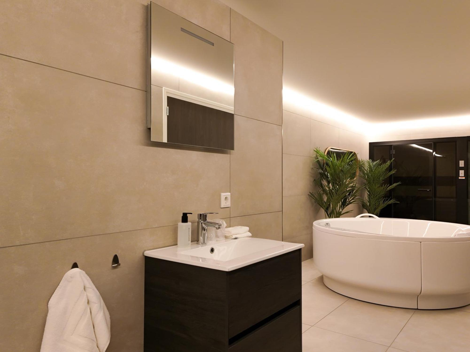 Hike & Bike Hotel Noordwolde  Eksteriør billede